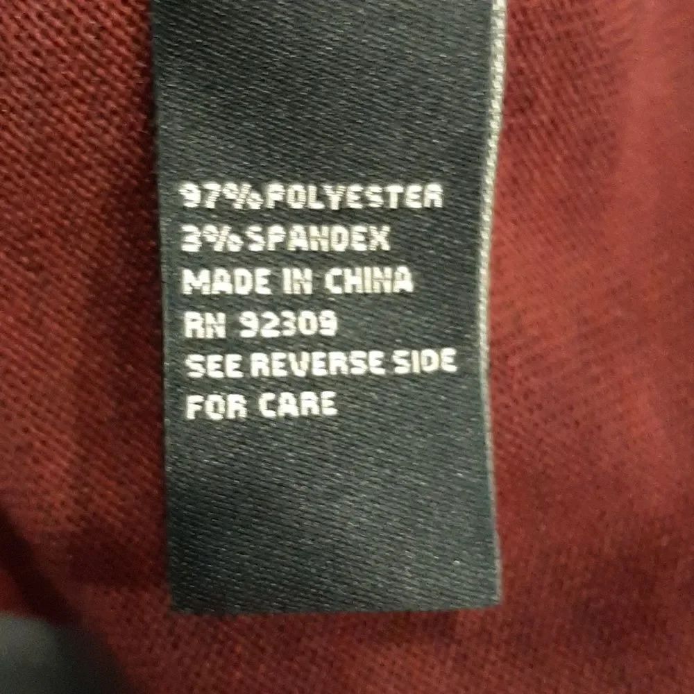 DG2 Maroon Sweater - Picture 9 of 9